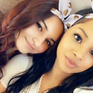 Meet your Posher, Carrin